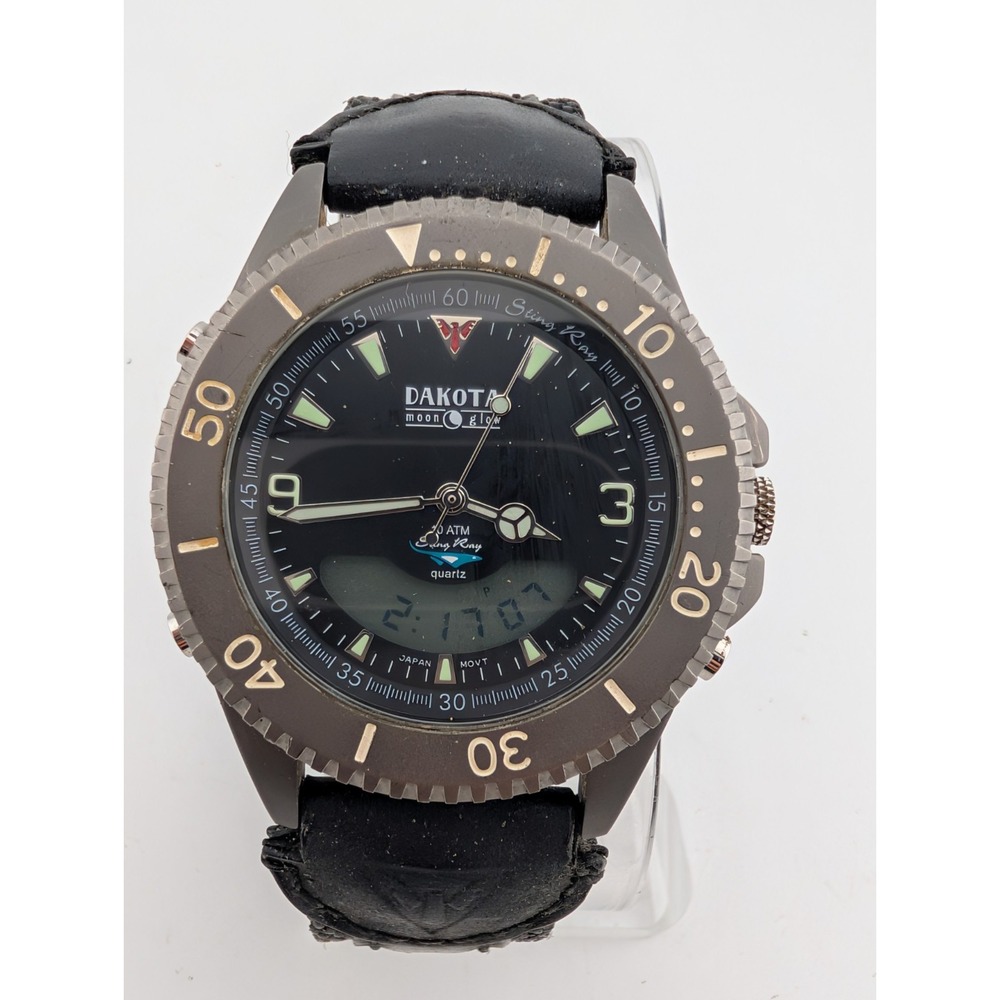 Dakota Moonglow Sting Ray Men's Watch 40mm Case Leather Band- New Battery